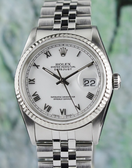 (image for) A ROLEX MEN SIZE OYSTER PERPETUAL DATEJUST / 16234